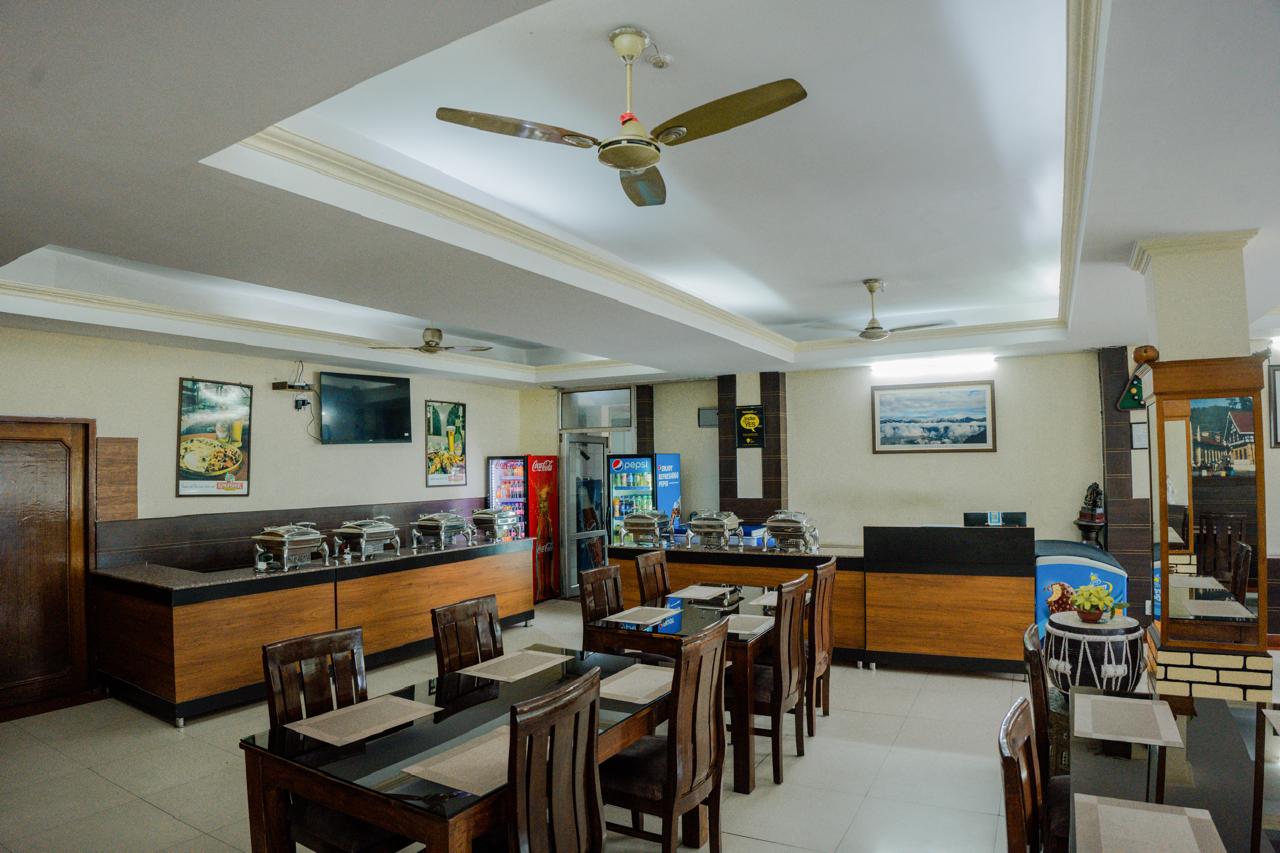  Hotel for sale in Solan Kandaghat H.P. slider image